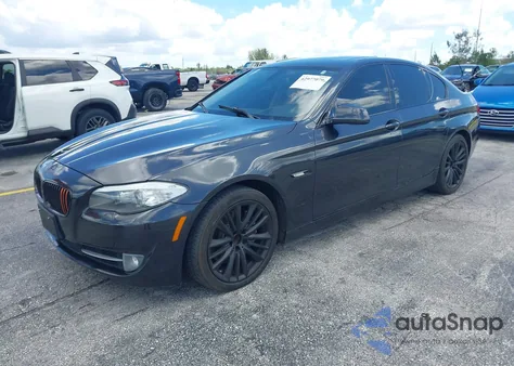 2011 BMW 550I из США, поврежденный, VIN WBAFR9C53BC618293